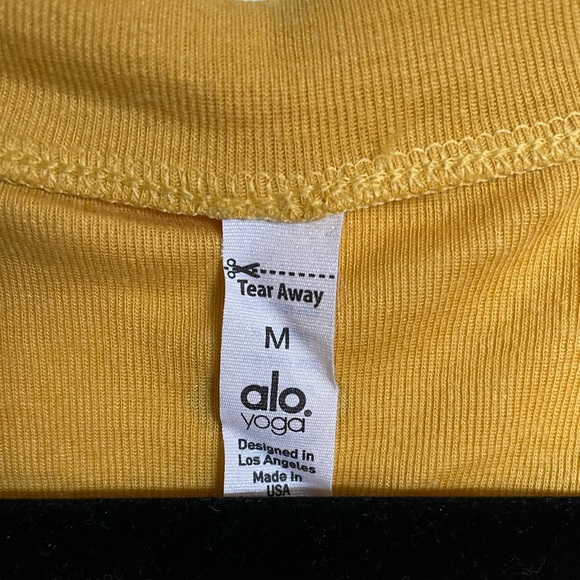 All Yoga cropped muscle tank - Picture 2 of 3